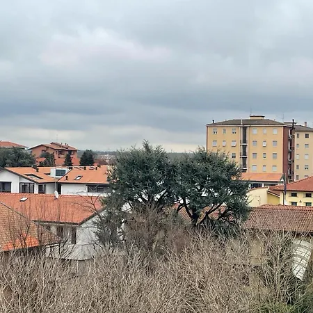 Burago Flat Nyaraló